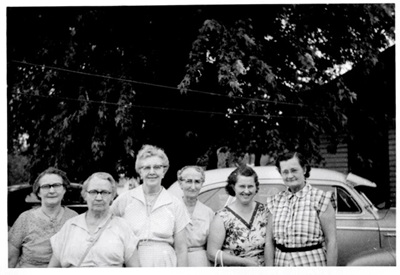 Left to right: Most of the Pines Staff - Unknown, Mina Brennan, Katherine Keifer, Martha Nicola, Unknown, Georgia Westen. Photo is courtsey of Rachel Nicola.
